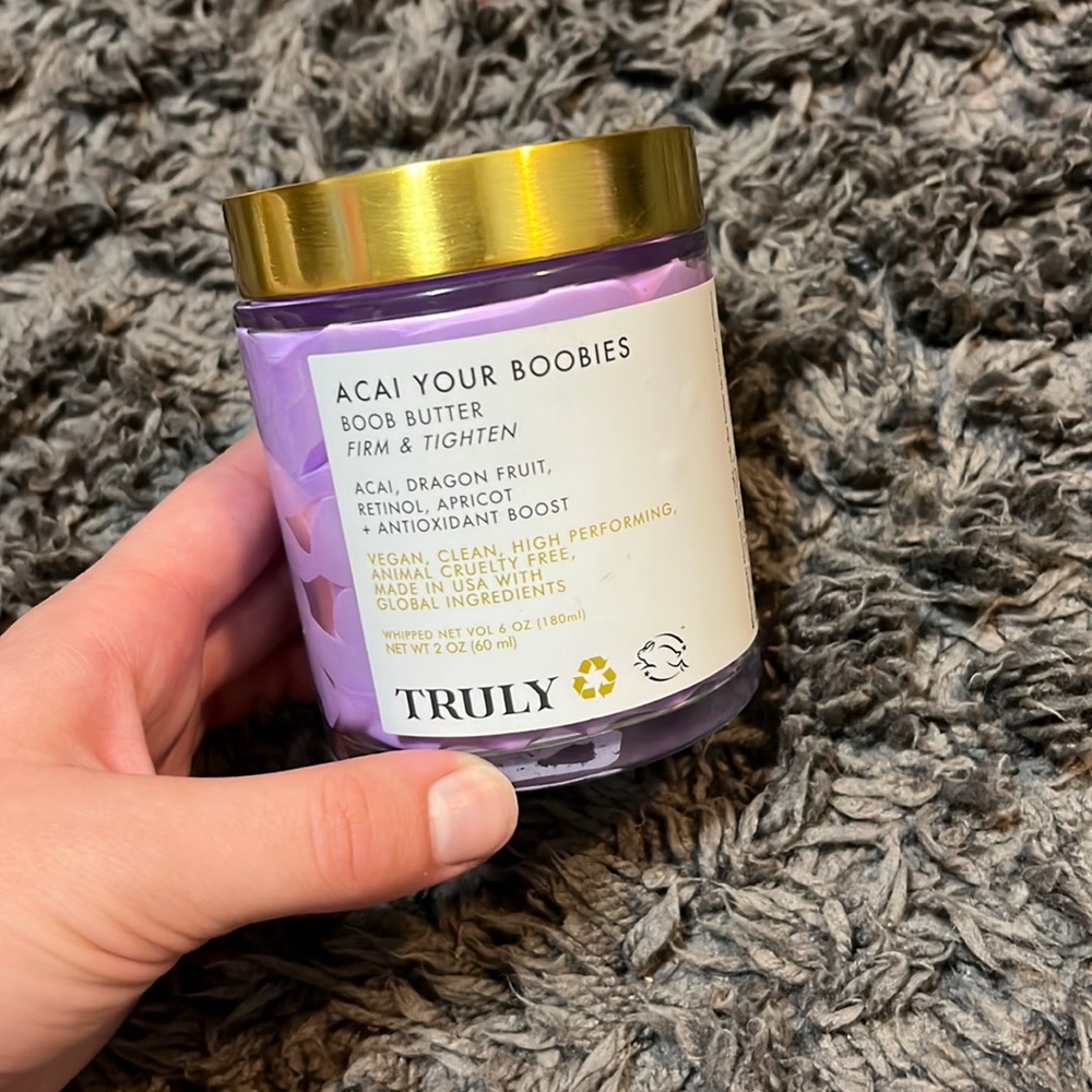 SOLD!!! Truly beauty "Acái Your Boobies" butter NEW NEVER USED